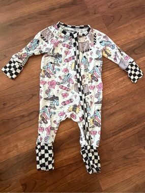Baby Cream Skate Print Zipper Footie with Checker Trim